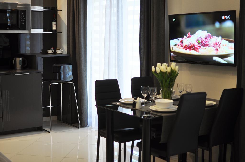 Moko Apartment Parking W Cenie Warszawa Eksteriør bilde