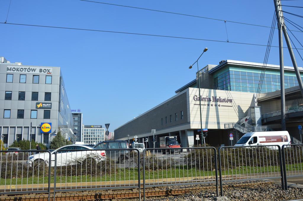 Moko Apartment Parking W Cenie Warszawa Eksteriør bilde