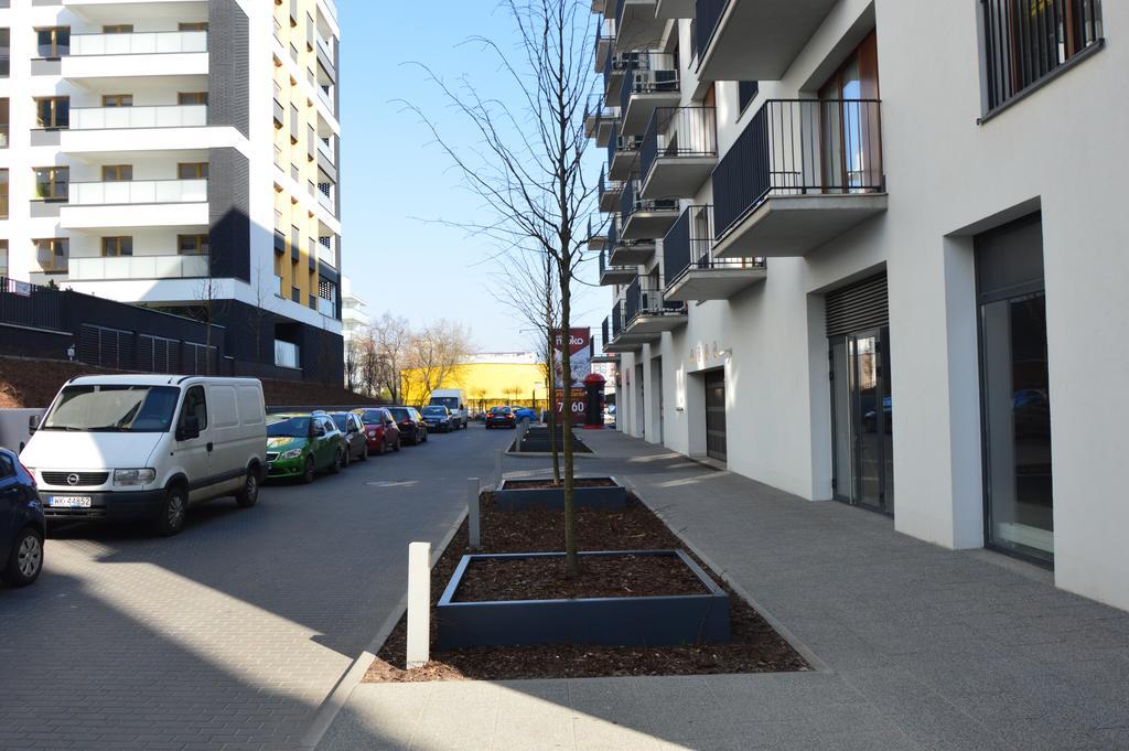 Moko Apartment Parking W Cenie Warszawa Eksteriør bilde